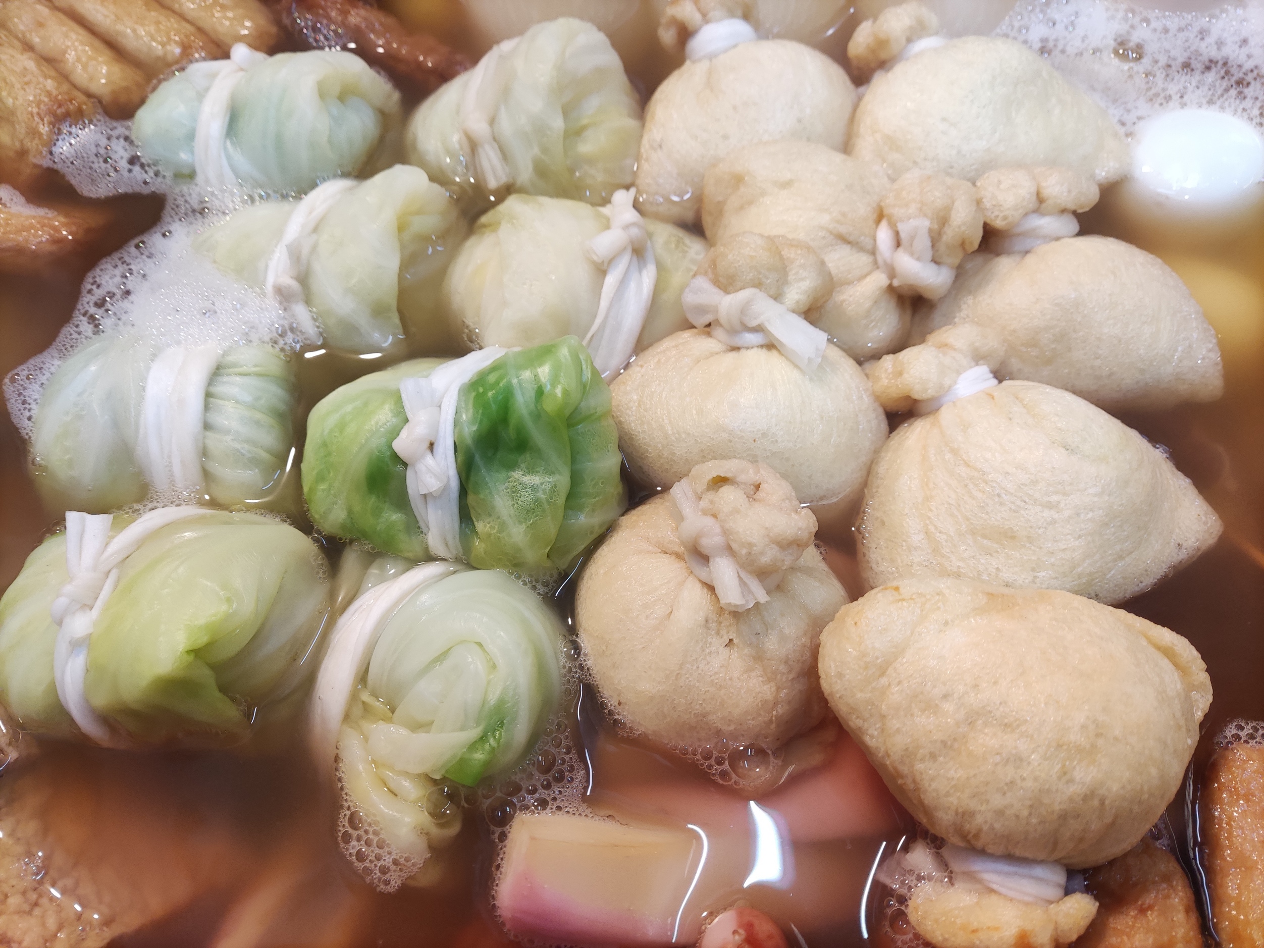 ♢旦過うどん♢　餅巾着　ロールキャベツ